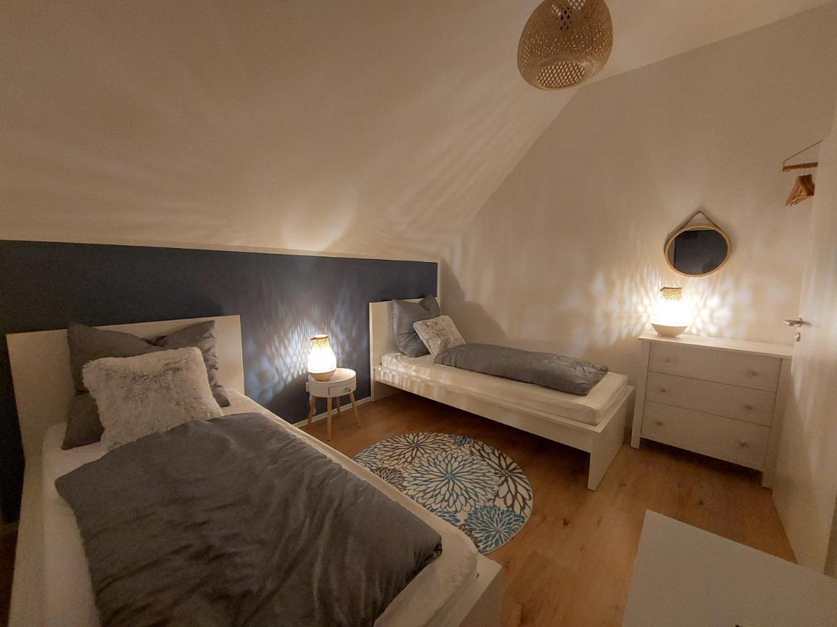 Gemuetliche Familienwohnung In Der Naehe Des Nordparks Und Des Norparkcenters! بيليفيلد المظهر الخارجي الصورة